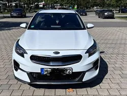 Weiß Gebraucht 2019 Kia XCeed Vision SUV | 15.900 € (Fairer Preis)