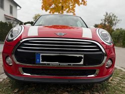 Rot Gebraucht 2018 Mini Cooper Kleinwagen | 14.490 € (Guter Preis)