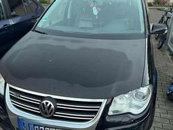 Schwarz Gebraucht 2008 VW Touran Highline Van / Kleinbus | 2.333 € (Superpreis)
