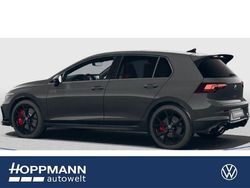 Uranograu Neu 2025 VW Golf VIII GTI Clubsport Limousine | 50.060 € (Teuer)