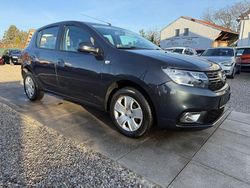 Grau "comete" Gebraucht 2019 Dacia Sandero Comfort Limousine | 7.999 € (Guter Preis)