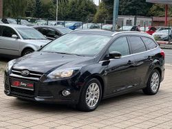 Schwarz Gebraucht 2011 Ford Focus Titanium Kombi | 6.250 € (Fairer Preis)