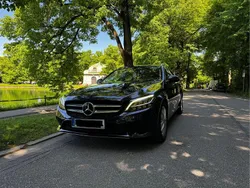 Blau Gebraucht 2019 Mercedes C220 Kombi | 19.999 € (Fairer Preis)