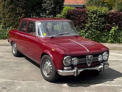Rot Gebraucht 1970 Alfa Romeo Giulia Super Limousine | 28.500 €