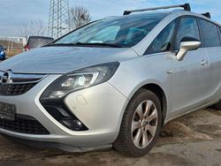 Silber Gebraucht 2015 Opel Zafira Tourer Innovation Van / Kleinbus | 3.900 € (Superpreis)
