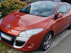 Orange Gebraucht 2009 Renault Mégane Coupé Luxe Coupé | 6.099 € (Fairer Preis)