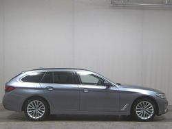 Blau Gebraucht 2021 BMW 520 Luxury Line Kombi | 25.780 € (Guter Preis)