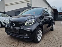 Schwarz Gebraucht 2015 Smart ForFour Kleinwagen | 8.900 € (Fairer Preis)