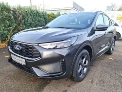 Magnetic metallic Gebraucht 2024 Ford Kuga ST-Line SUV | 39.780 € (Guter Preis)