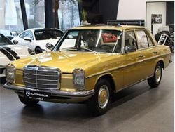 Gelb Gebraucht 1975 Mercedes W115 Limousine | 25.990 €