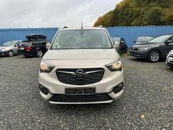 Grau Gebraucht 2020 Opel Combo Life Innovation Van / Kleinbus | 11.900 € (Guter Preis)