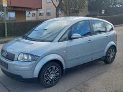 Blau Gebraucht 2003 Audi A2 Kleinwagen | 2.499 € (Fairer Preis)