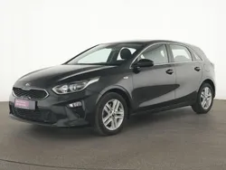 Schwarz Gebraucht 2021 Kia Ceed Vision Limousine | 18.699 € (Guter Preis)