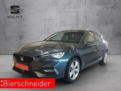 Grau Gebraucht 2024 Seat Leon FR Limousine | 27.450 € (Fairer Preis)