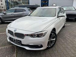 Weiß Gebraucht 2018 BMW 320 Luxury Line Kombi | 19.990 € (Fairer Preis)