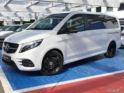 Bergkristallweiß metallic Gebraucht 2022 Mercedes V300 AMG Van / Kleinbus | 60.490 € (Fairer Preis)