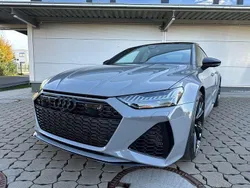 Grau Gebraucht 2023 Audi RS7 Sport Kleinwagen | 109.950 € (Etwas zu teuer)