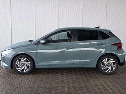 Mangrove green metallic Gebraucht 2024 Hyundai i20 GO! Kleinwagen | 19.900 € (Etwas zu teuer)