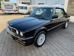 Schwarz Gebraucht 1989 BMW 325 Cabriolet Cabrio | 16.980 €