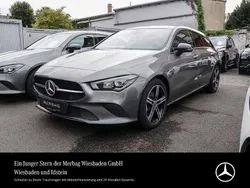 Mountain grau Gebraucht 2022 Mercedes CLA200 Progressive Kombi | 29.690 € (Fairer Preis)
