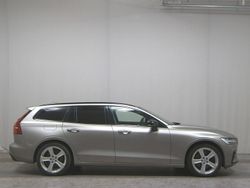 Grau Gebraucht 2021 Volvo V60 R-Design Kombi | 17.780 € (Superpreis)