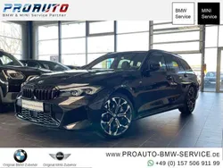 Black sapphire Gebraucht 2024 BMW 330 M Sport Kombi | 53.790 € (Teuer)