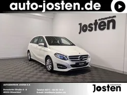 Weiß (calcitweiss unilack) Gebraucht 2018 Mercedes B180 Business Van / Kleinbus | 14.880 € (Guter Preis)