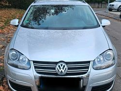 Silber Gebraucht 2008 VW Golf V Kombi | 2.300 € (Guter Preis)