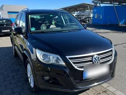 Schwarz Gebraucht 2009 VW Tiguan R-line SUV | 9.900 € (Etwas zu teuer)