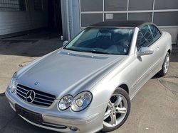 Silber Gebraucht 2003 Mercedes CLK500 Avantgarde Cabrio | 18.000 €