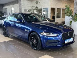 Blau Gebraucht 2021 Jaguar XE S Limousine | 21.000 € (Fairer Preis)