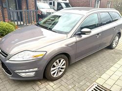 Grau Gebraucht 2013 Ford Mondeo Business Edition Kombi | 5.999 € (Fairer Preis)