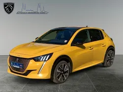 Gelb Gebraucht 2022 Peugeot e-208 GT Kleinwagen | 19.989 € (Fairer Preis)