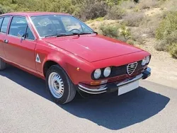 Rot Gebraucht 1977 Alfa Romeo Alfetta Limousine | 15.000 €