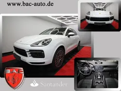 Weiß Gebraucht 2019 Porsche Cayenne SUV | 59.850 € (Guter Preis)