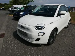 Arktis weiß Gebraucht 2022 Fiat 500e Icon Limousine | 18.999 € (Guter Preis)
