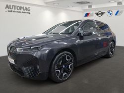 Sophistograu brillanteffekt Gebraucht 2023 BMW iX Sport Line SUV | 53.990 € (Etwas zu teuer)