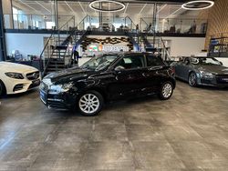 Schwarz Gebraucht 2012 Audi A1 Attraction Kleinwagen | 5.699 € (Guter Preis)