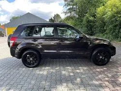 Braun Gebraucht 2013 Suzuki Grand Vitara SUV | 8.000 € (Guter Preis)