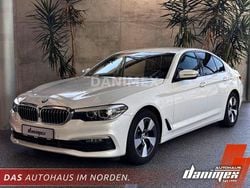 Weiß Gebraucht 2020 BMW 520 Performance Limousine | 25.390 € (Guter Preis)