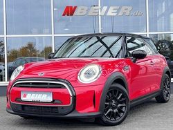 Chili red Gebraucht 2023 Mini Cooper Classic Kleinwagen | 21.790 € (Guter Preis)