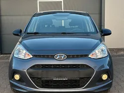 Grau Gebraucht 2014 Hyundai i10 Kleinwagen | 4.500 € (Fairer Preis)