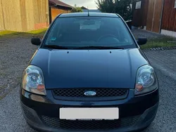 Grau Gebraucht 2006 Ford Fiesta Kleinwagen | 1.200 € (Guter Preis)