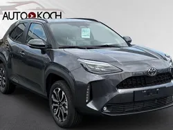 Grau Neu 2025 Toyota Yaris Cross SUV | 29.940 € (Fairer Preis)