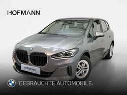 Skyscraper grau metallic Gebraucht 2022 BMW 225 Van / Kleinbus | 21.552 € (Superpreis)