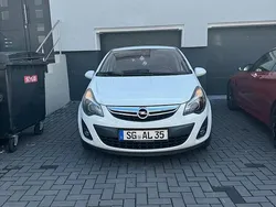 Weiß Gebraucht 2012 Opel Corsa Kleinwagen | 2.499 € (Guter Preis)