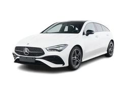 Weiß Gebraucht 2024 Mercedes CLA200 Shooting Brake AMG Kombi | 34.569 €