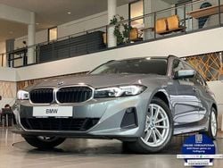 Grau Gebraucht 2023 BMW 320 Shadowline Kombi | 30.980 € (Superpreis)