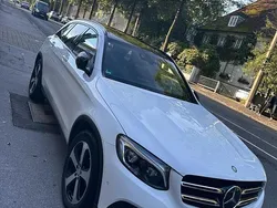 Weiß Gebraucht 2016 Mercedes GLC250 SUV | 25.300 € (Teuer)