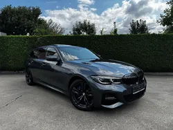 Grau Gebraucht 2021 BMW 330 M Sport Kombi | 35.900 € (Guter Preis)